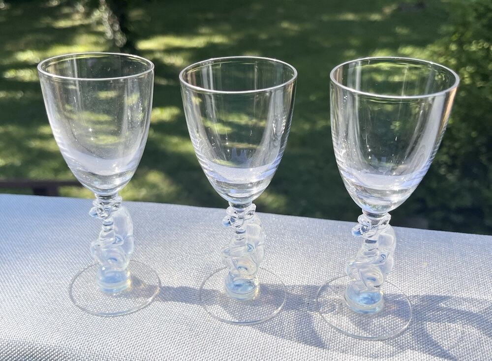 3 Vintage Libbey Nash Silhouette Glasses Opalescent Monkey Moonstone Stemware